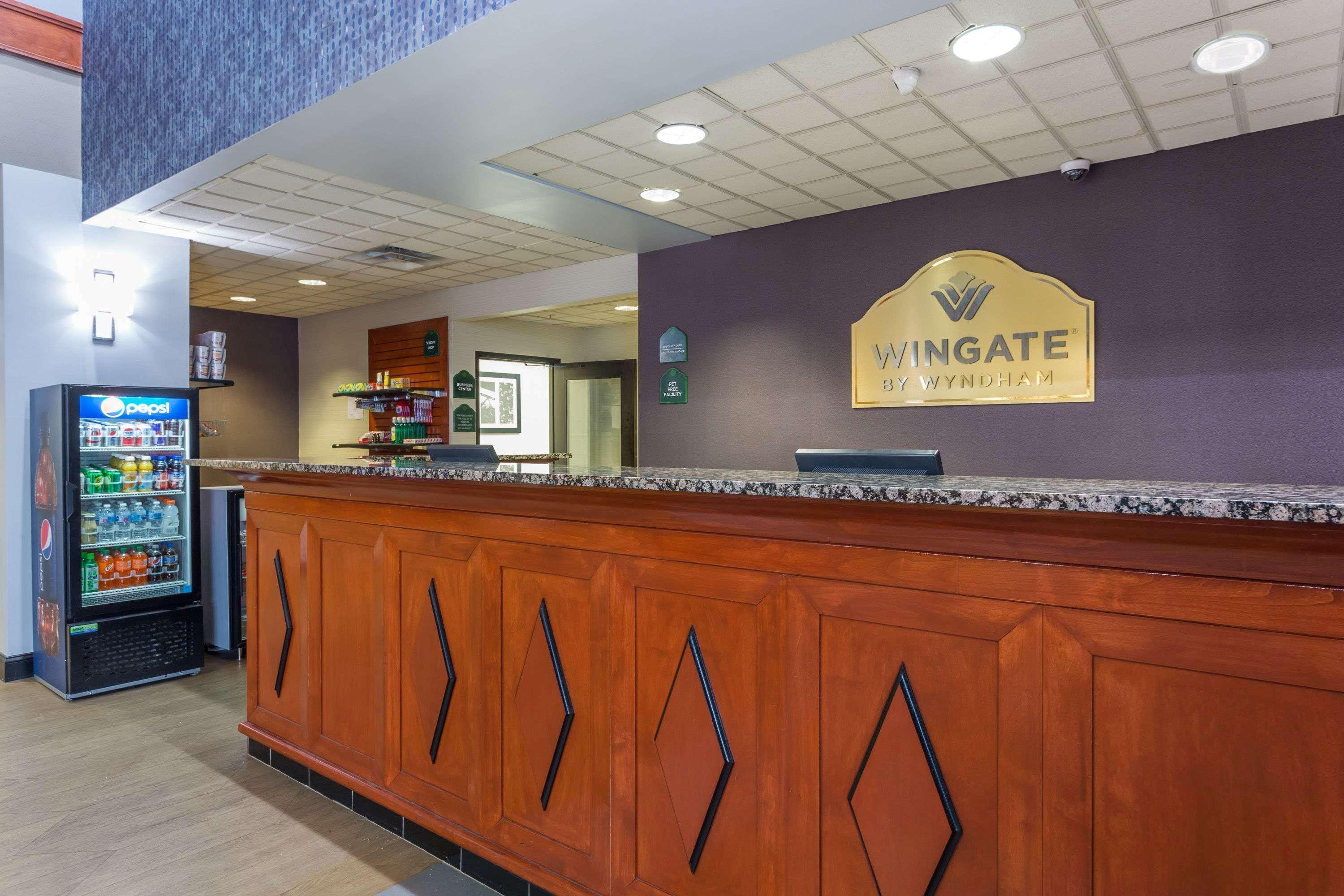 Hotel Wingate By Wyndham Chesapeake Exterior foto
