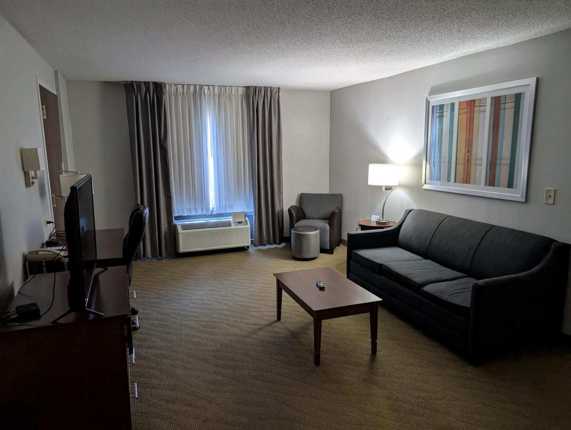 Hotel Wingate By Wyndham Chesapeake Exterior foto